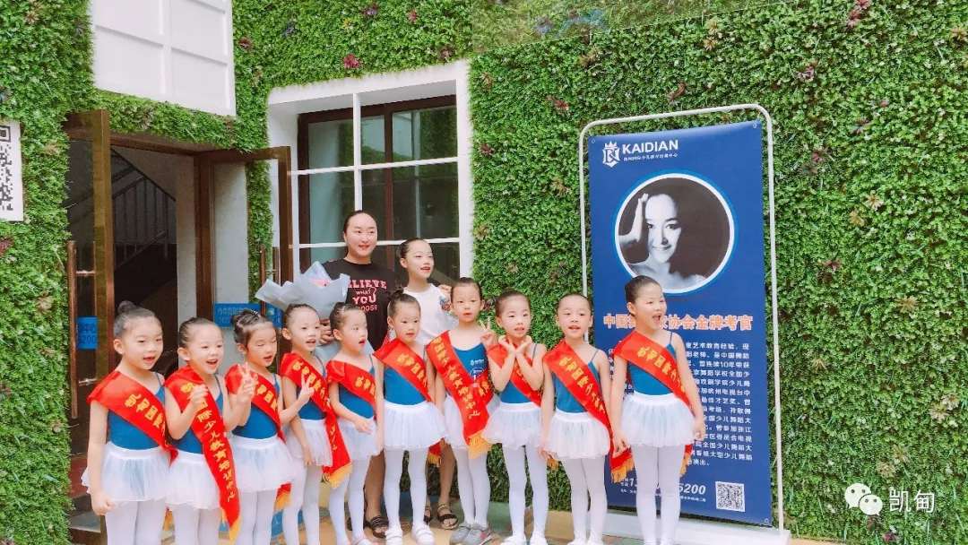 7.webp.jpg 7.webp.jpg